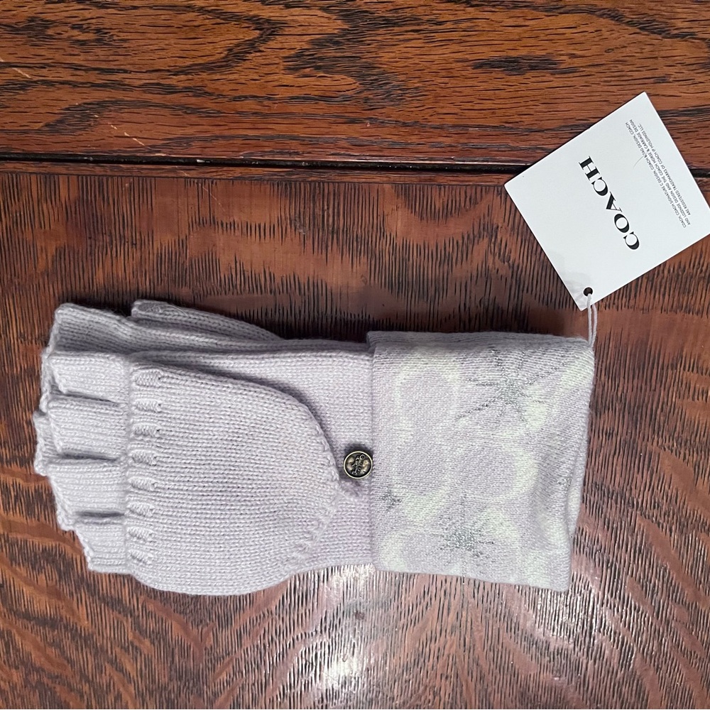 NWT Coach Gloves